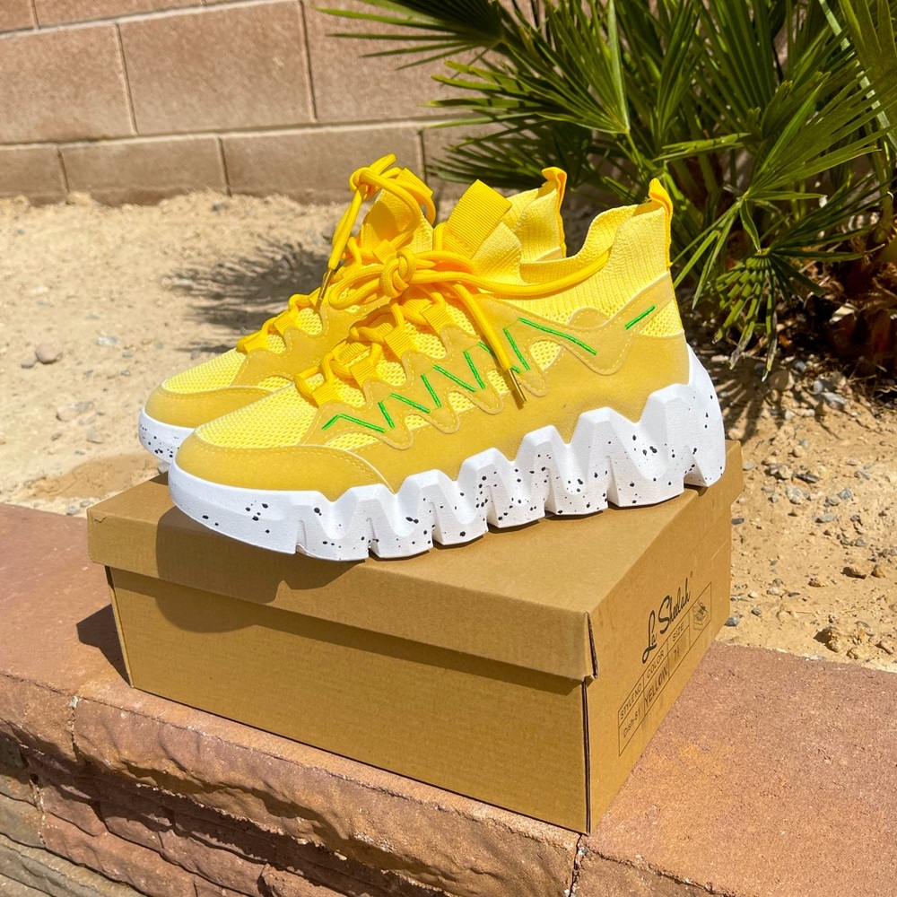Bright Chunky Sneakers 🍋 - Picture 2 of 6